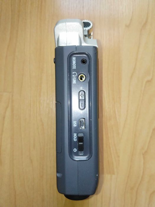 Zoom H4n Portable Digital Audio Recorder