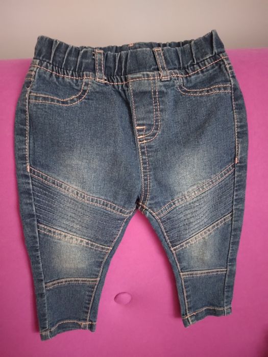 Spodenki niemowlęce