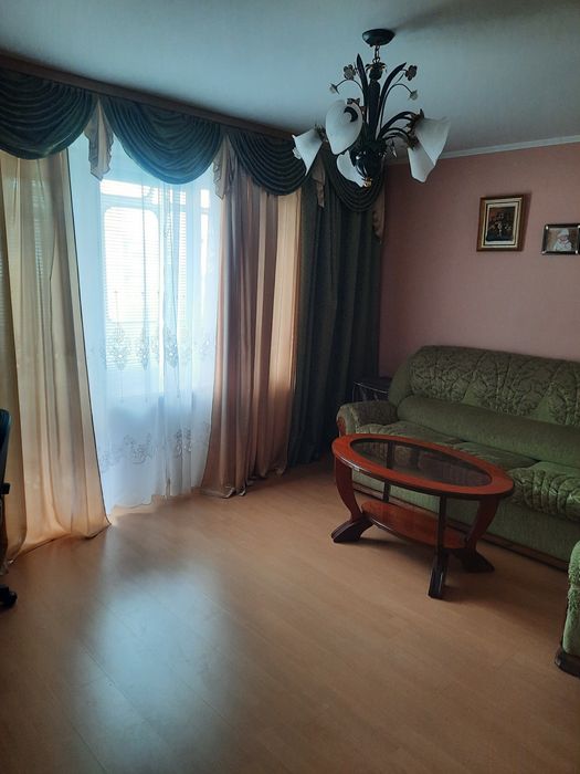Продам 3 кімнатну квартиру
