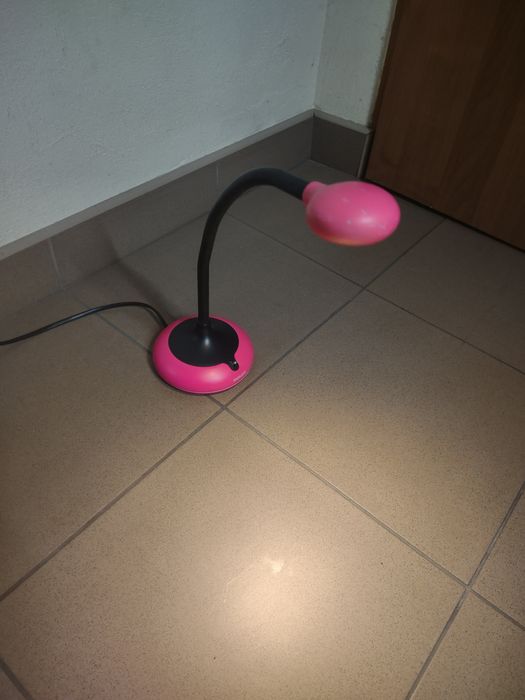 Lampa LED Philips na biurko dla dziecka!