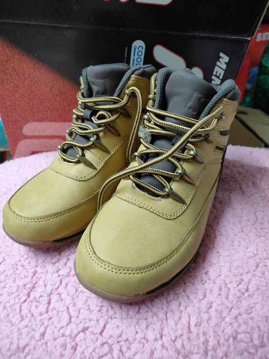 Bota de Menino castanha