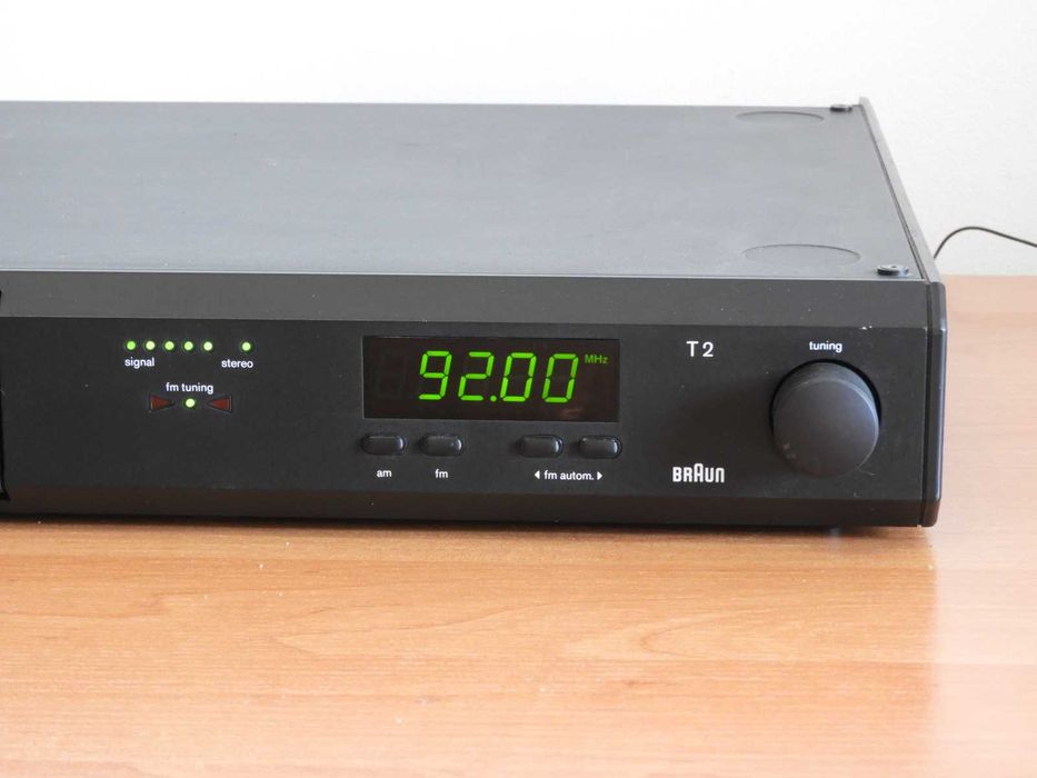 Tuner radiowy radio Braun T2