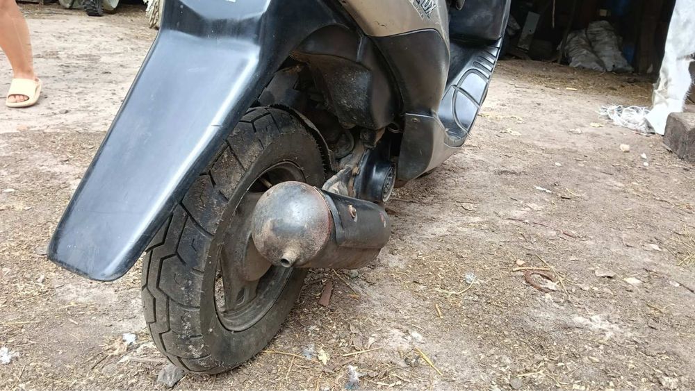 Продам скутер Suzuki Lets 2.