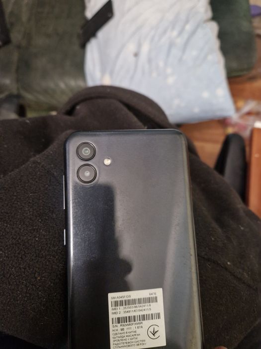 Продам телефон samsung Galaxy A04/64GB