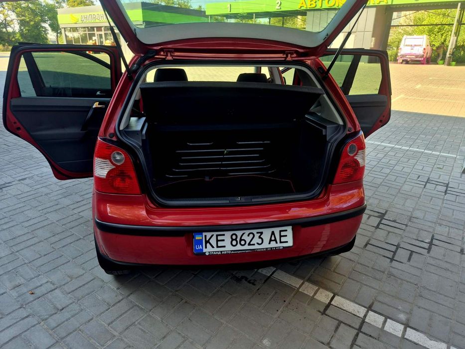 Продам VOLKSWAGEN POLO 2003 г .в.