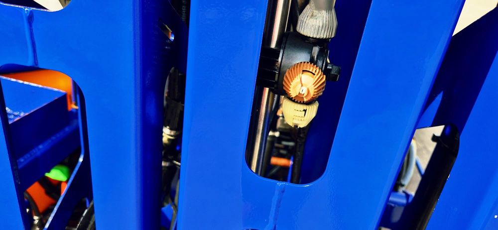 Opryskiwacz zawieszany Caruelle Olympia