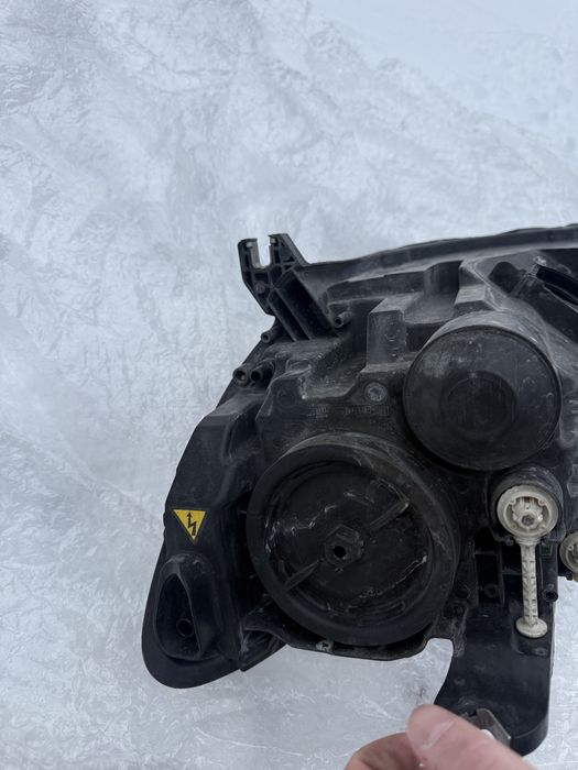 Фара AUDI A6 C7 передню права