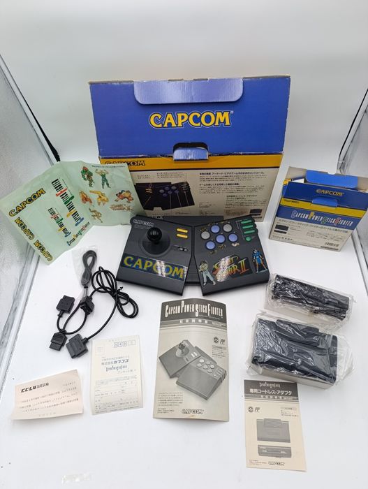Capcom Power Stick Fighter SNES/Famicom + Adapter bezprzewodowy Capcom