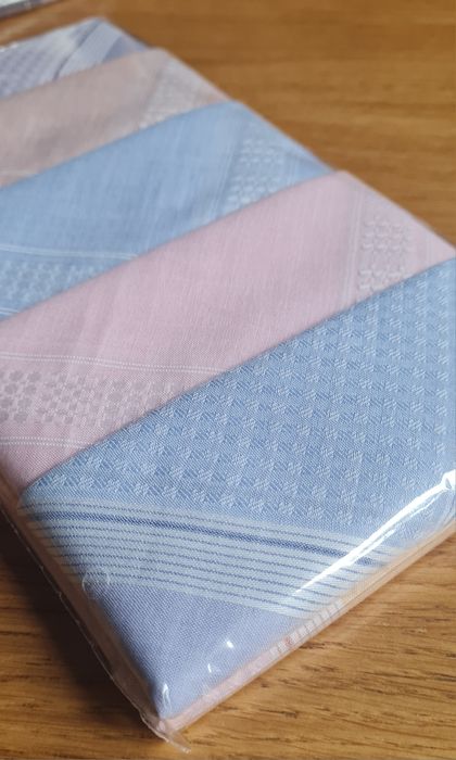 Chusteczki do nosa damskie pod choinkę