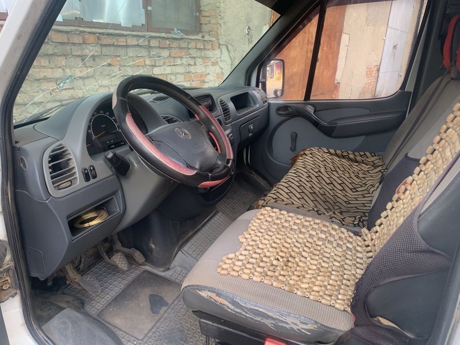 Mercedes Benz Sprinter
