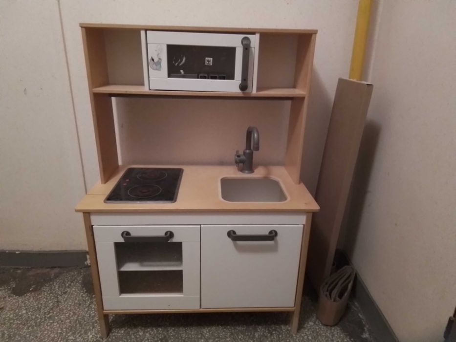 Kuchnia zabawkowa dla dzieci