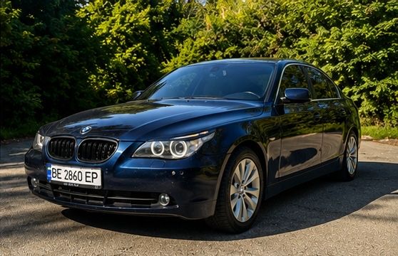 Продам BMW e60 520