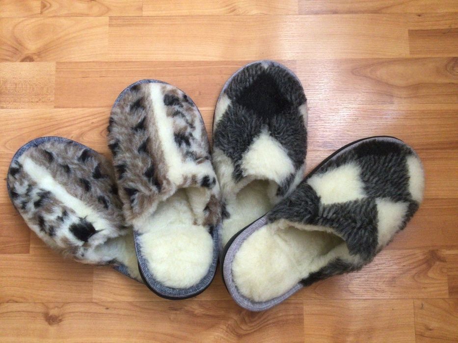Домашні капці з вовни