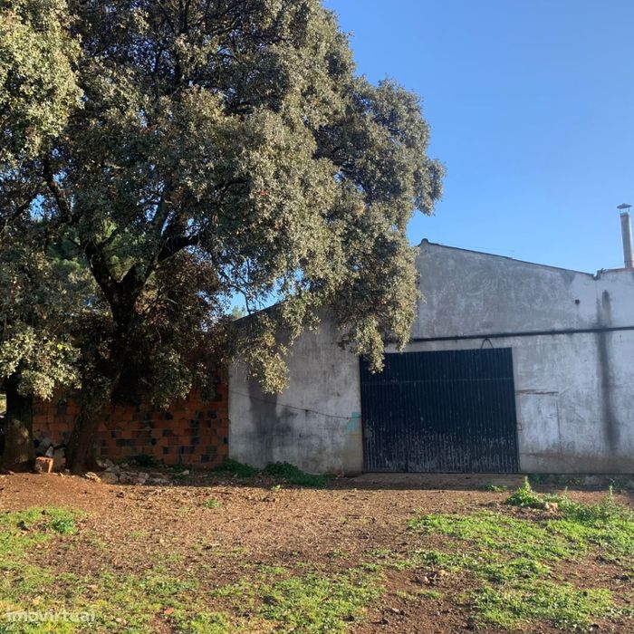 Propriedade 5 ha | Solo Urbano + 823 m² Construídos