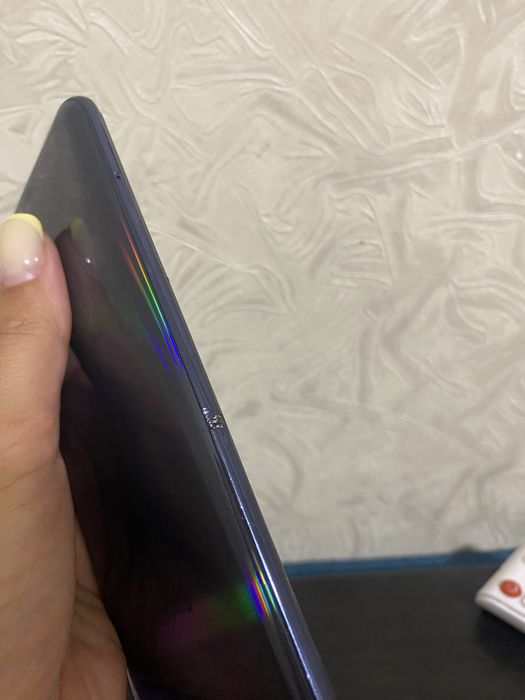 Samsung a51 ( гарний стан )