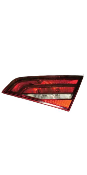 Farolim Direito AUDI A3 Sportback 8V4945094 (OEM)