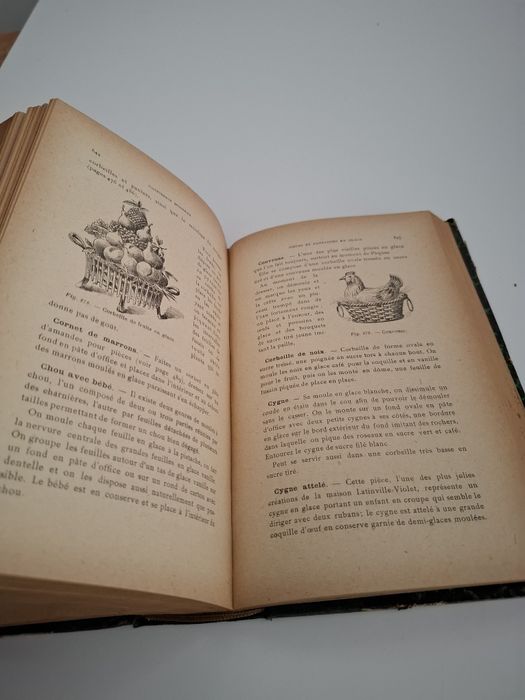Livro culinária antigo "Traité Général de Confiserie Moderne"