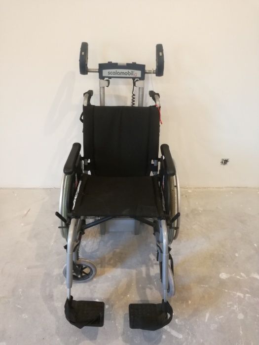 Schodołaz Scalamobile IQ S30 z wózkiem