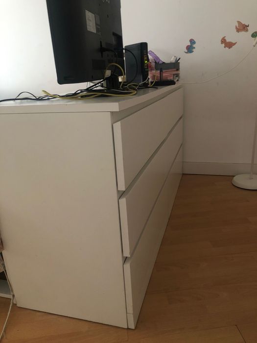 Móvel ikea em perfeito estado