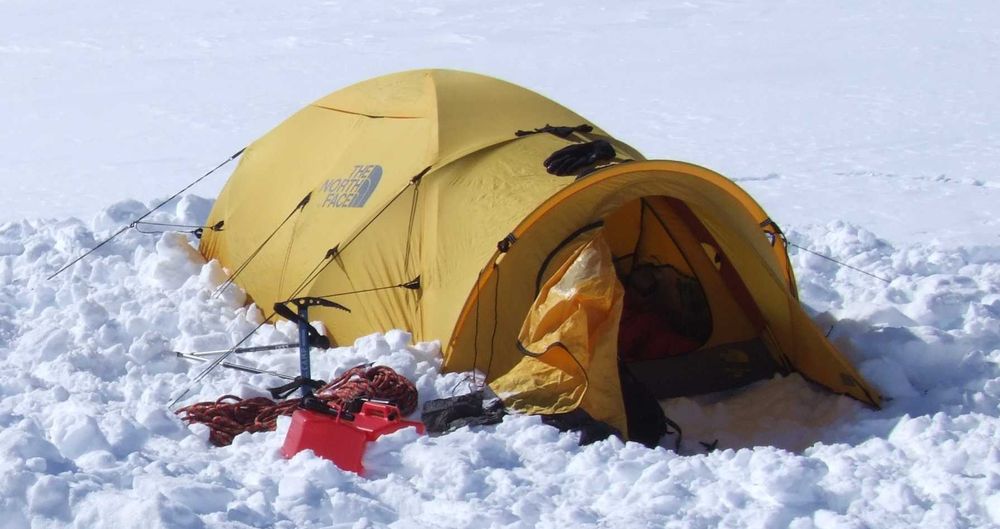 Namiot Ekspedycyjny The North Face Mountain 25 + Fartuchy Śnieżne + Kotwy