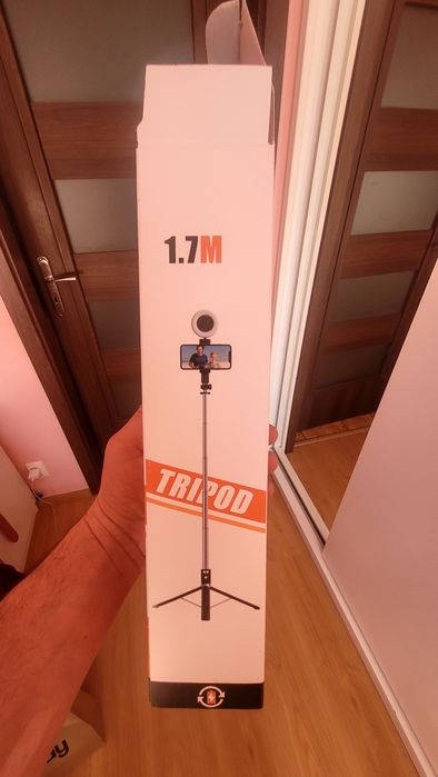 Statyw do selfi  że światłem