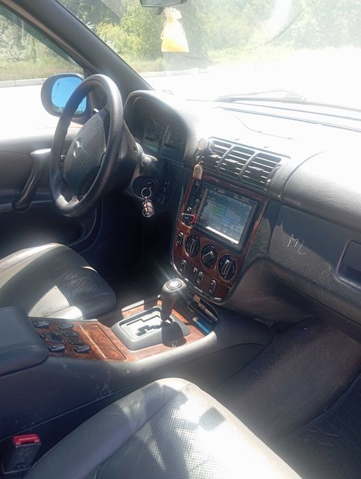 Продам Мерседес ML320