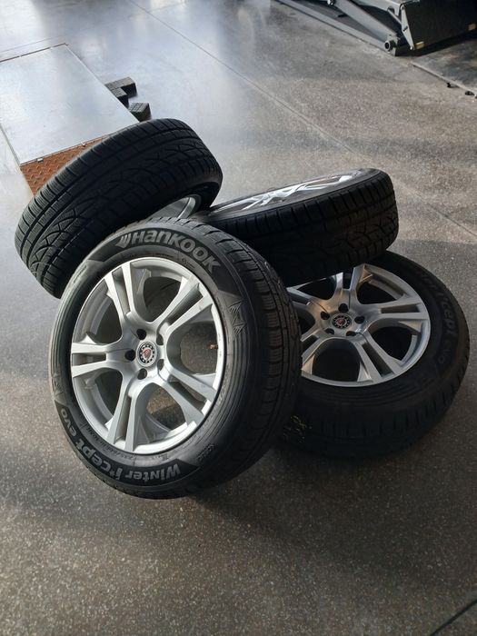 Комплект зимових шин Hankook 235/60 R18 (арт.944)