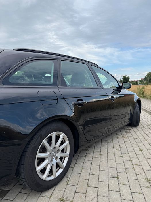 AUDI A4 B8 NAVI, Ele. Klapa, Niski przebieg 2015