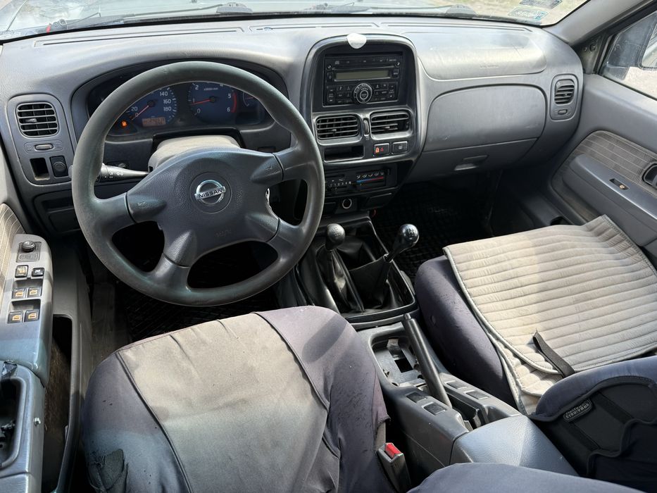 Продам Nissan NP300 4x4