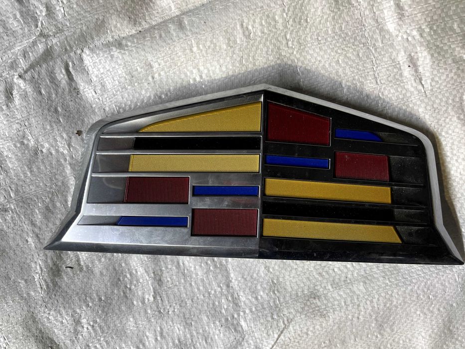 Emblemat znaczek Cadillac
