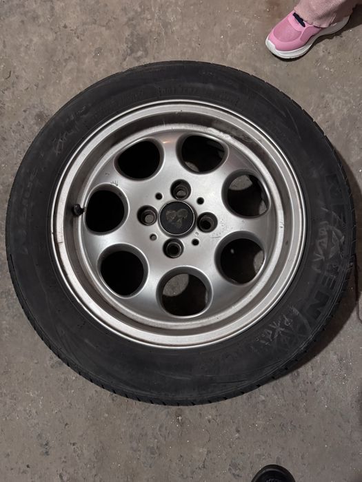 Felgi  Mini + opony stan bardzo dobry r15 175/65