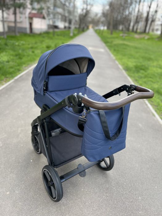 Коляска    Roan ivi 2 в 1