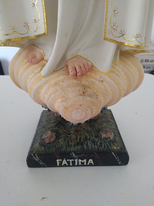 Nossa senhora de Fátima em madeira