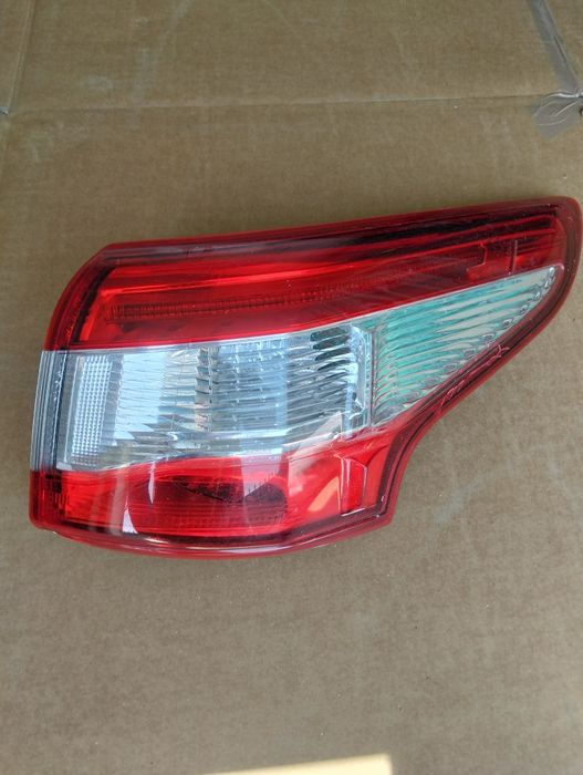 Vendo farol traseiro de Nissan qashqai