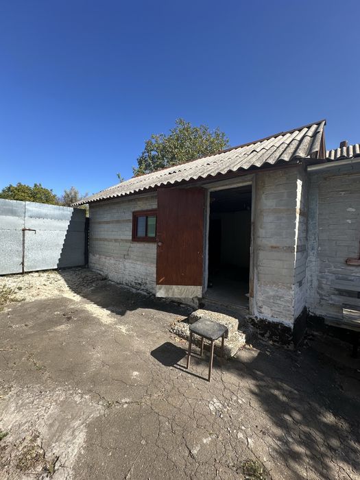 Продам будинок..