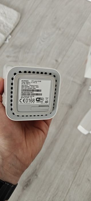 Wi-Fi роутер 3G 4G LTE модем Huawei E5180s-22