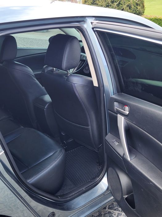 Mazda 3 (2.0 SkyActive)