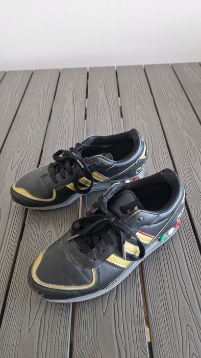 Tenis Adidas LA Trainer II, tamanho 40
