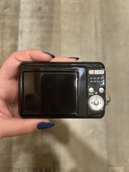 FujiFilm Finepix Av 100