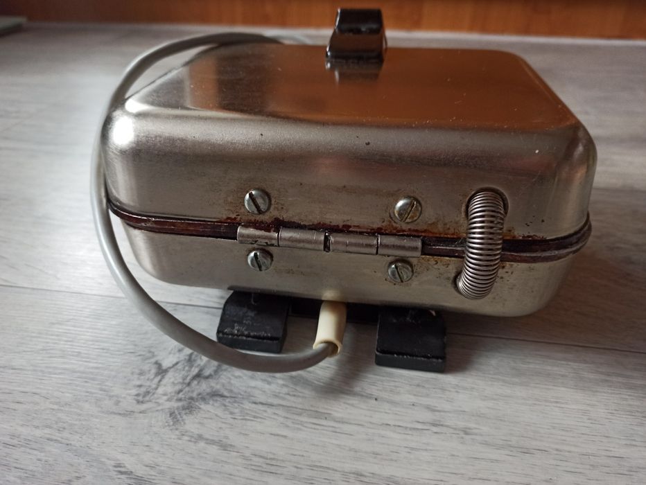 Електро вафельница