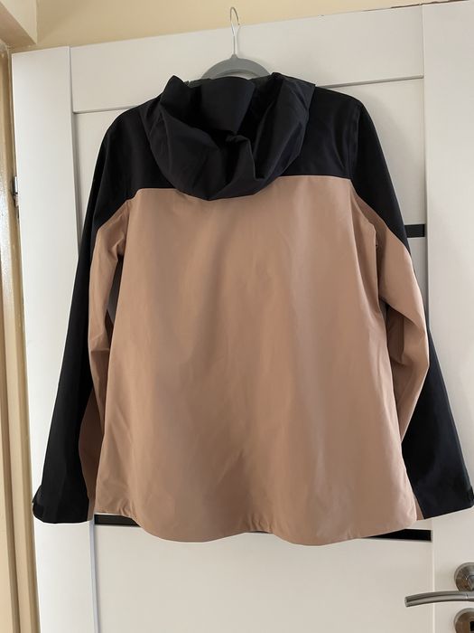 Damska wodoodporna kurtka tekkingowa