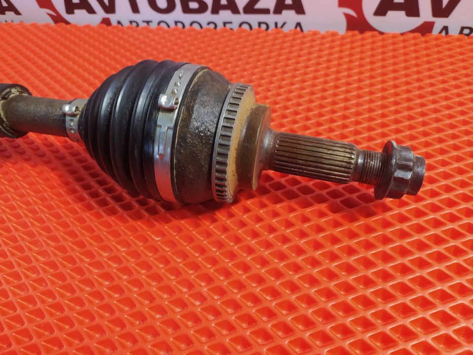 Піввісь права Toyota Avensis T25 2.0 D4D Полуось Тойота Авенсіс т25