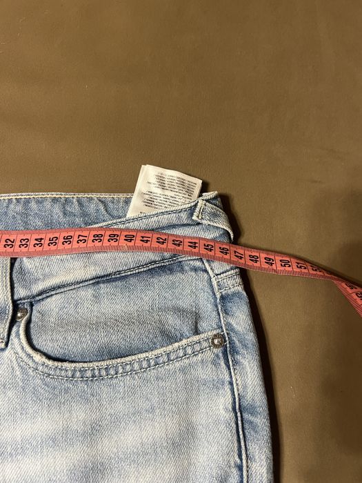 Чоловічі шорти GUESS  34 p-p