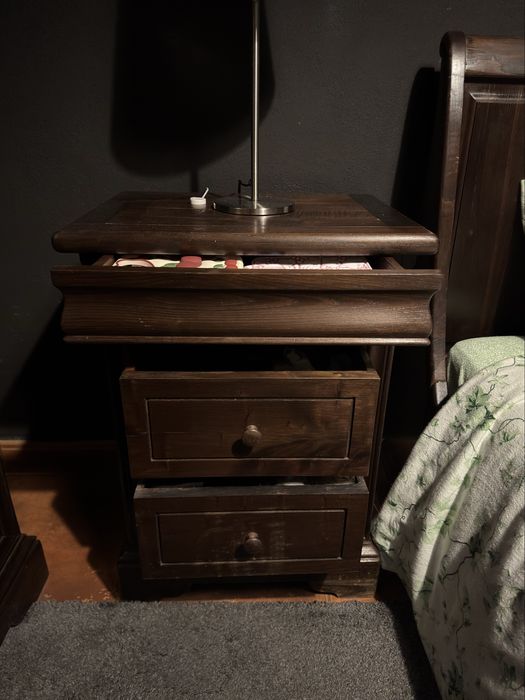 Mobilia de quarto de casal de madeira de carvalho