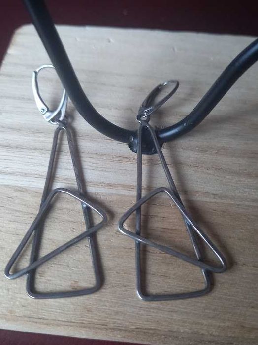 Kolczyki srebrne, autorskie, długie, wiszące.