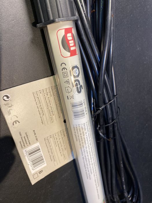 Gambiarra de tubo inquebravel 220/240 VAC 8w