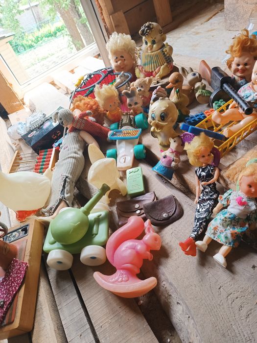 Продаю детские игрушки времени СССР