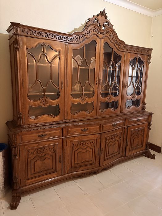 Cristaleira/ movel sala retrô