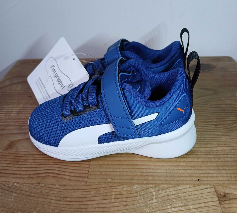 PUMA Flyer Runner V