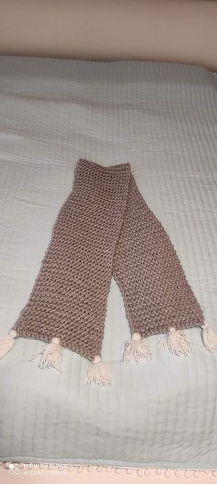 Szalik ręcznie robiony